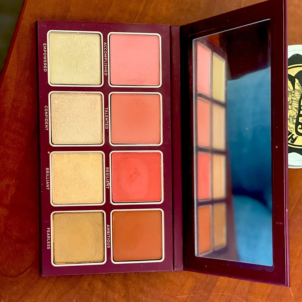 Blinc Glow Getter Face Palette